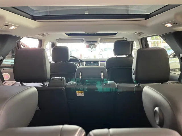 Land Rover Discovery — Фото автомобиля 6
