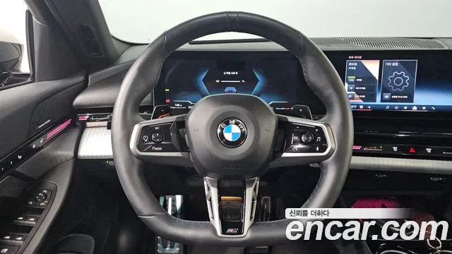BMW 5-Series — Фото автомобиля 10