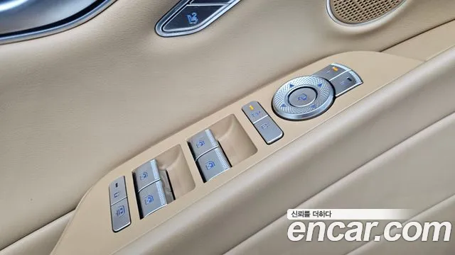 Genesis G80 Бензин 2.5 турбо AWD — Фото автомобиля 26