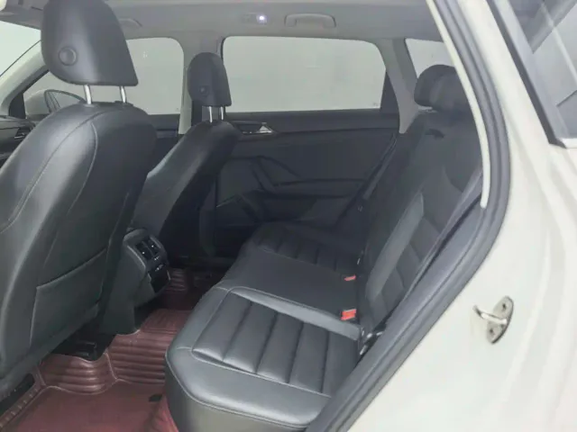 Volkswagen Tharu — Фото автомобиля 10
