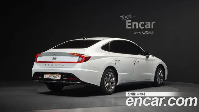 Hyundai Sonata — Фото автомобиля 2