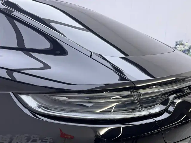 Porsche Panamera — Фото автомобиля 26
