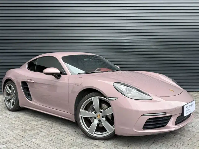 Porsche 718 — Фото автомобиля 2