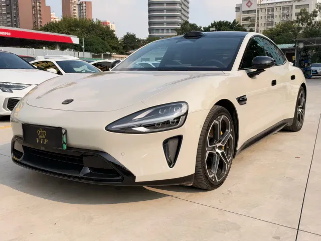 Xiaomi SU7 — Фото автомобиля 3