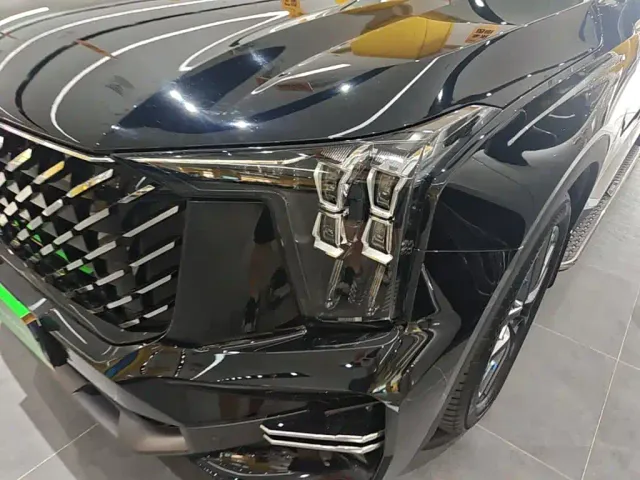 GAC Trumpchi GS8 — Фото автомобиля 23