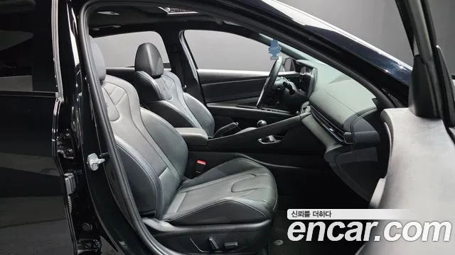 Hyundai Avante CN7 — Фото автомобиля 26
