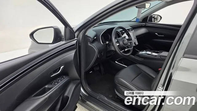 Hyundai Tucson NX4 — Фото автомобиля 10