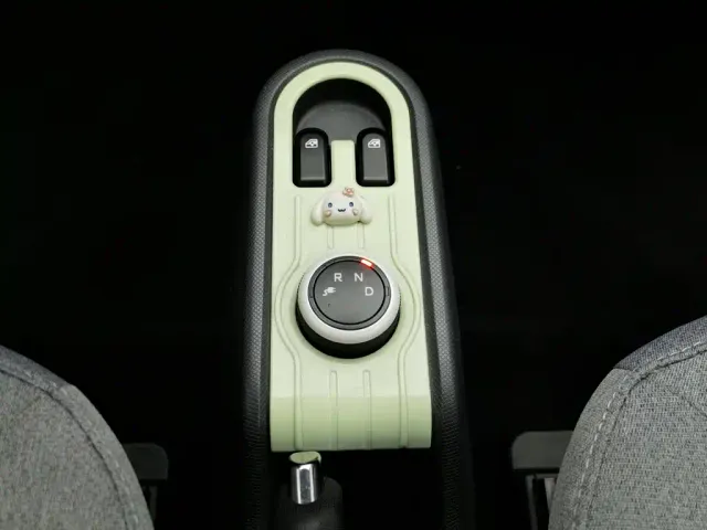 Wuling Hongguang Mini EV — Фото автомобиля 13