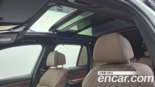 BMW X5 — Фото автомобиля 14