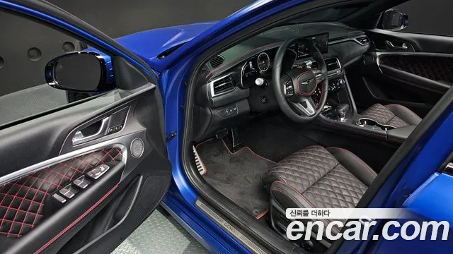 Genesis G70 — Фото автомобиля 8