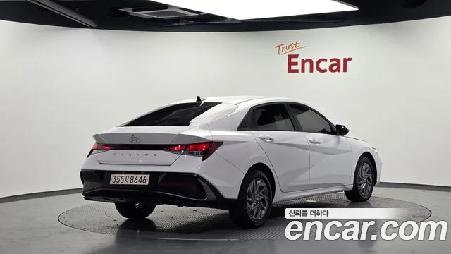 Hyundai AVANTE Новый Avante (CN7) — Фото автомобиля 2