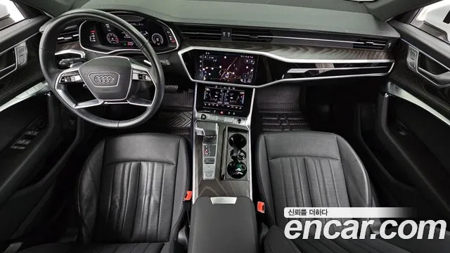 Audi A6 C8 — Фото автомобиля 10
