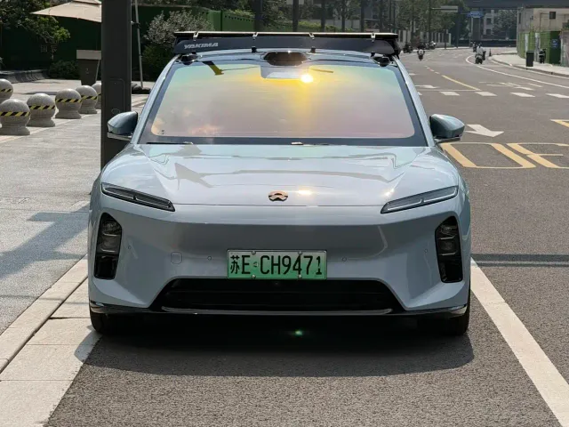 Nio ET5 Touring — Фото автомобиля 2