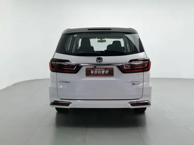 Honda Odyssey — Фото автомобиля 4