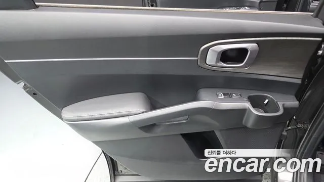 Kia Sorento Новый Sorento 4 поколение Дизель 2.2 2WD — Фото автомобиля 25