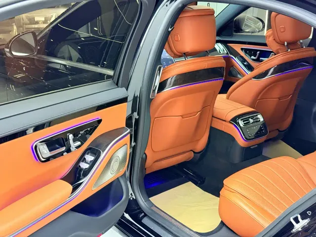 Mercedes-Benz S-Class — Фото автомобиля 9