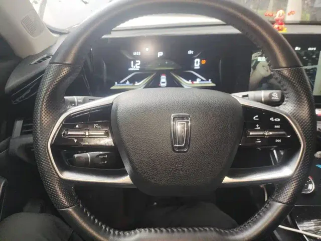 Bestune B70 — Фото автомобиля 2