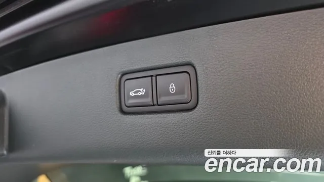 Genesis GV80 2.5T Бензин AWD — Фото автомобиля 30