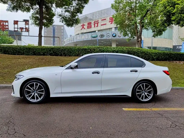 BMW 3 Series — Фото автомобиля 3