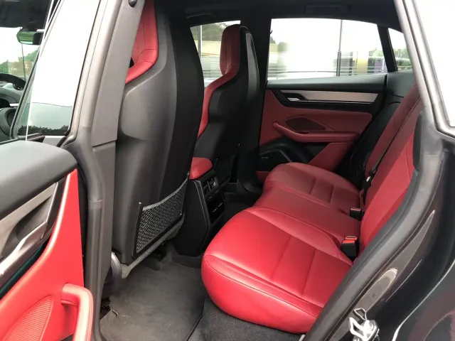 Porsche Macan EV — Фото автомобиля 5