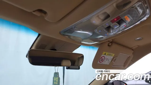 Genesis GV60 — Фото автомобиля 17