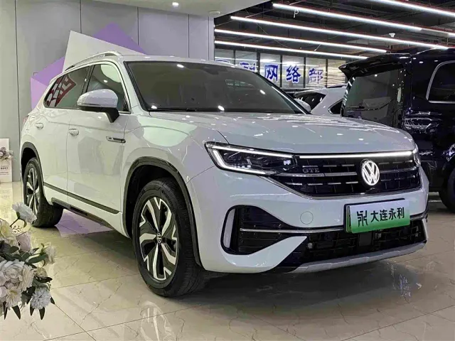 Volkswagen Tayron GTE Plug-in Hybrid — Фото автомобиля 3