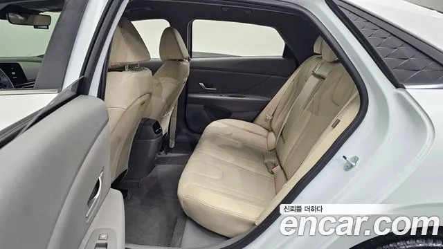 Hyundai AVANTE Новый Avante (CN7) — Фото автомобиля 11