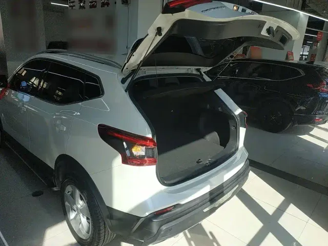 Nissan Qashqai — Фото автомобиля 18