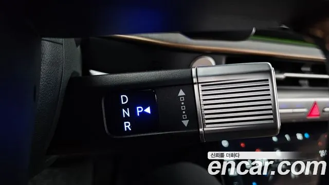 Hyundai Grandeur GN7 — Фото автомобиля 12