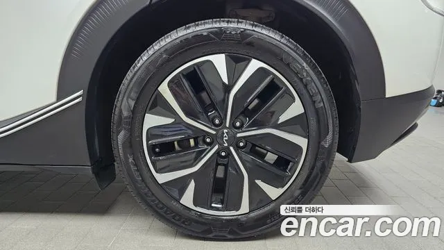 Kia EV6 — Фото автомобиля 6