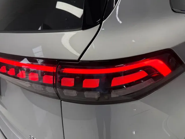 Dongfeng eπ 008 — Фото автомобиля 19