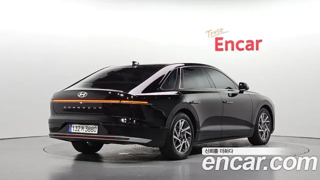 Hyundai Grandeur GN7 — Фото автомобиля 2