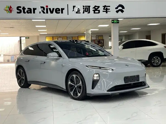Nio ET5 Touring — Фото автомобиля 3