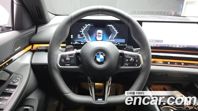 BMW 5 Series G60 — Фото автомобиля 18