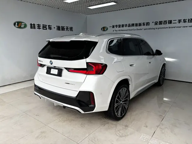 BMW X1 — Фото автомобиля 4