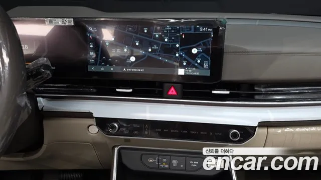 Kia Canival Новый Carnival 4 поколение Дизель 9 мест Signature — Фото автомобиля 14