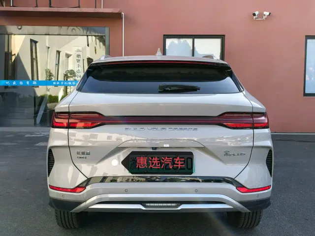 BYD Song PLUS — Фото автомобиля 8