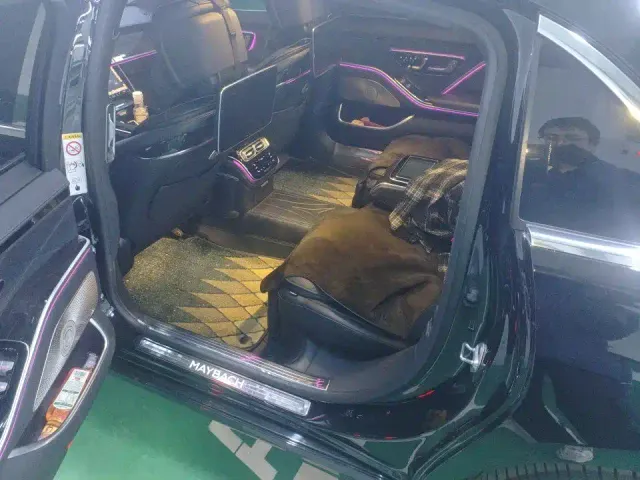 Mercedes-Benz Maybach S-Class — Фото автомобиля 9