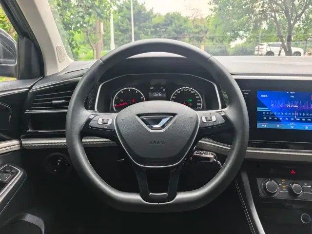Jetta VS5 — Фото автомобиля 15