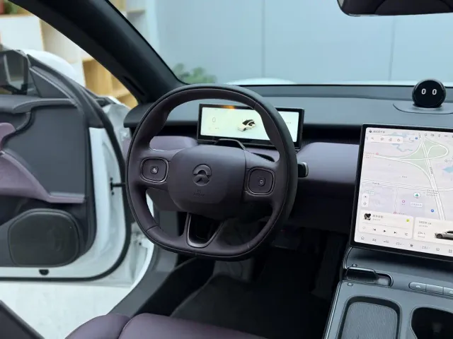 Nio ET5 Touring — Фото автомобиля 7