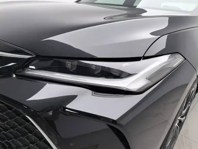 Toyota Avalon 2022 2.5L Luxury Edition — Фото автомобиля 7