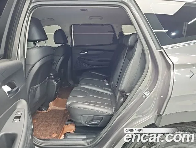 Hyundai Santa Fe Santa Fe (New) — Фото автомобиля 12