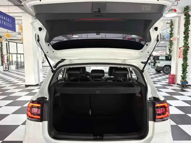 Volkswagen Tanying 2021 1.5L Automatic Smart Connect Edition — Фото автомобиля 16