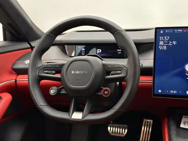 Xiaomi SU7 — Фото автомобиля 12