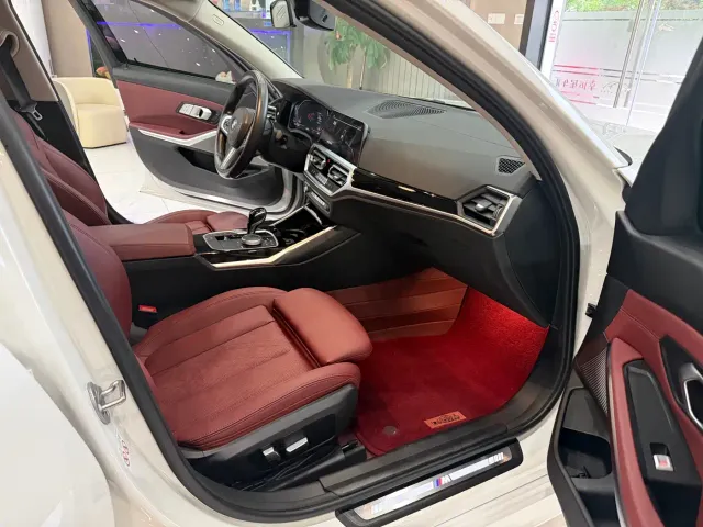 BMW 3 Series — Фото автомобиля 14