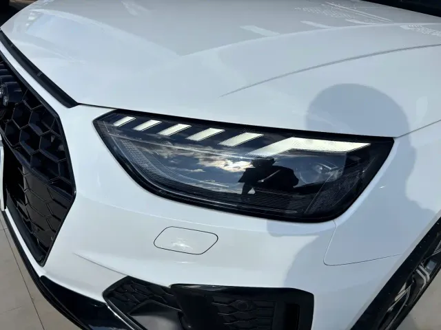 Audi A4L — Фото автомобиля 8