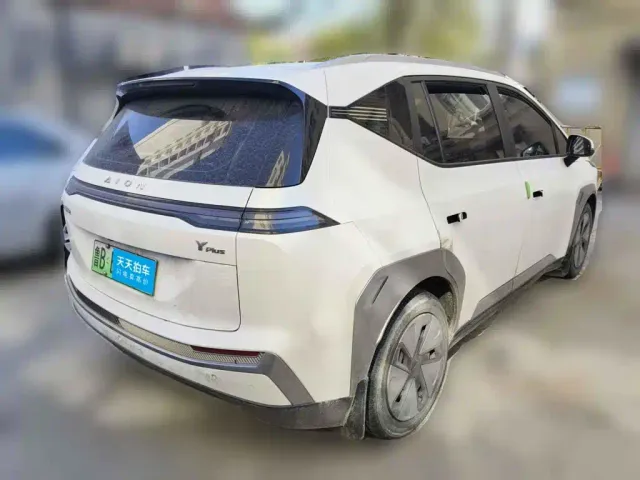 GAC Aion Y — Фото автомобиля 5