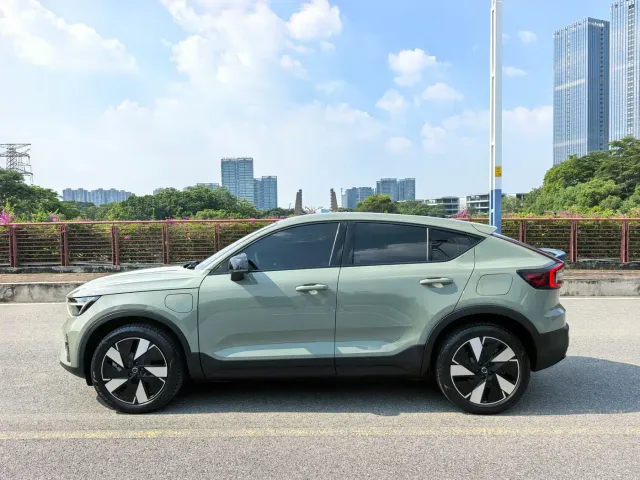 Volvo C40 — Фото автомобиля 20