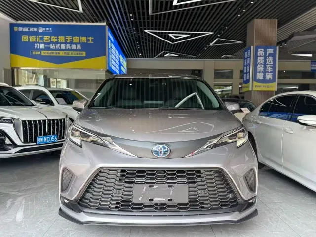 Toyota Granvia — Фото автомобиля 2