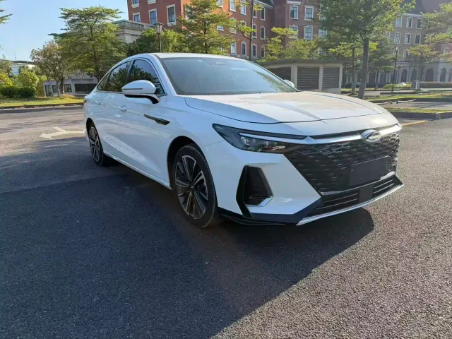 Chery Arrizo 8 — Фото автомобиля 3